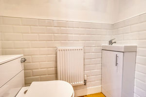 WC- click for photo gallery